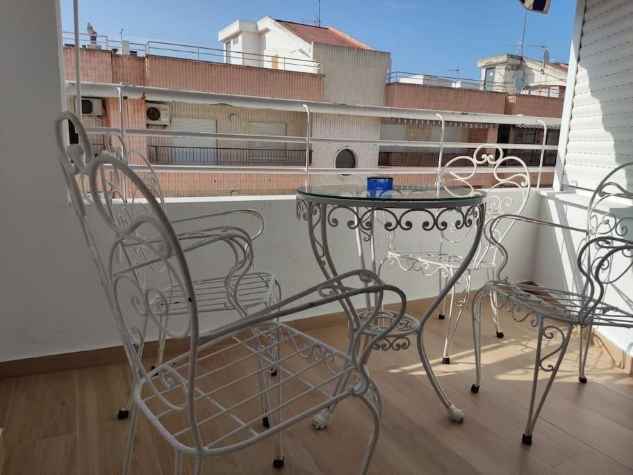 Acogedor Apartamento En La Playa Playa de Gandia Exterior foto